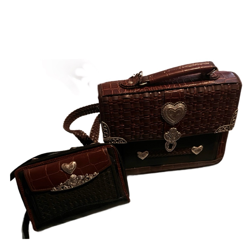Western "Leather and Silver Accent Purse with Matching Cross Carry Bag"